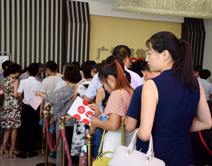 喜報！捷報！一經(jīng)推出即成隴南商業(yè)傳奇！