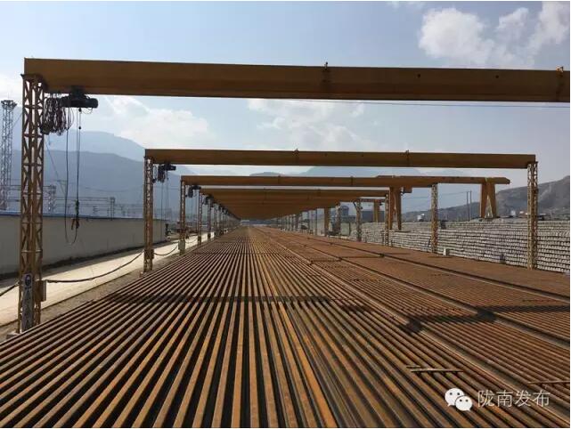 蘭渝鐵路最新進展！除胡麻嶺隧道外已全線鋪通