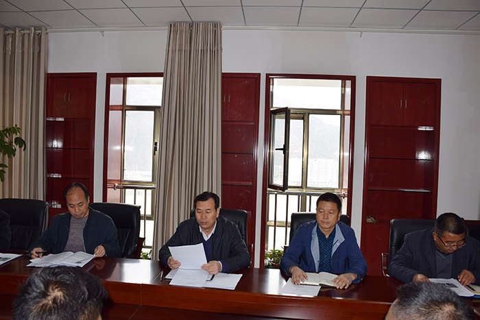 市龍江公司召開(kāi)全體員工大會(huì)，專(zhuān)題傳達(dá)學(xué)習(xí)上級(jí)會(huì)議精神