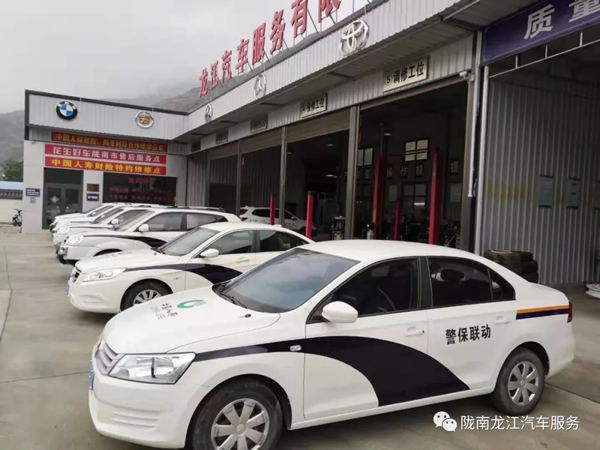 金錘鈑金，銀槍噴漆！龍江汽修值得信賴！